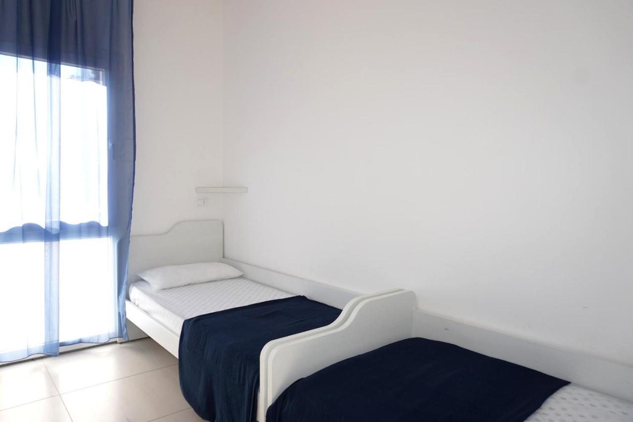 Relax By The Garden - Flat For Up To 6 Guests Apartment ปอร์โต ซานตามาร์เกรีตา ดี กาโอร์เล ภายนอก รูปภาพ